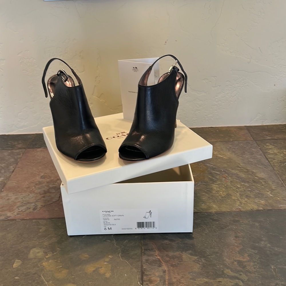 Coach, Lanora soft grain. Black, size 6